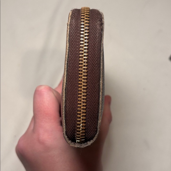 Louis Vuitton Damier Ebene Zip Around Long Wallet - Picture 4 of 10